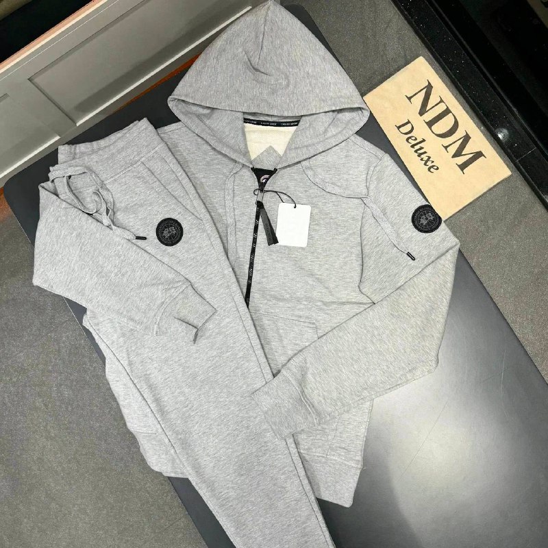 Men tracksuit