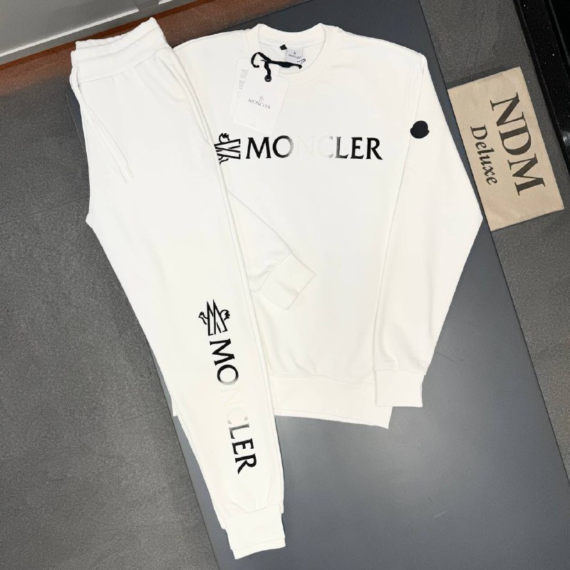 Men tracksuit