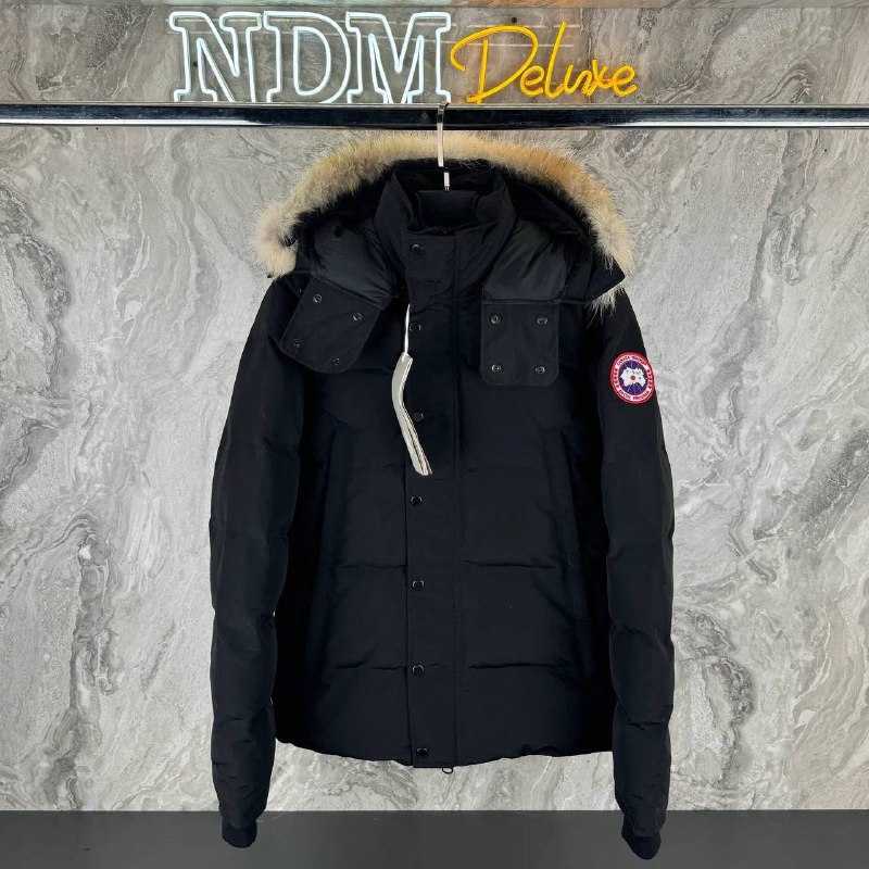 Men Wyndam Parka Jacket Forwarded From NDM DELUXEMen Wyndam Parka JacketRemovable fur NFC SCAN
